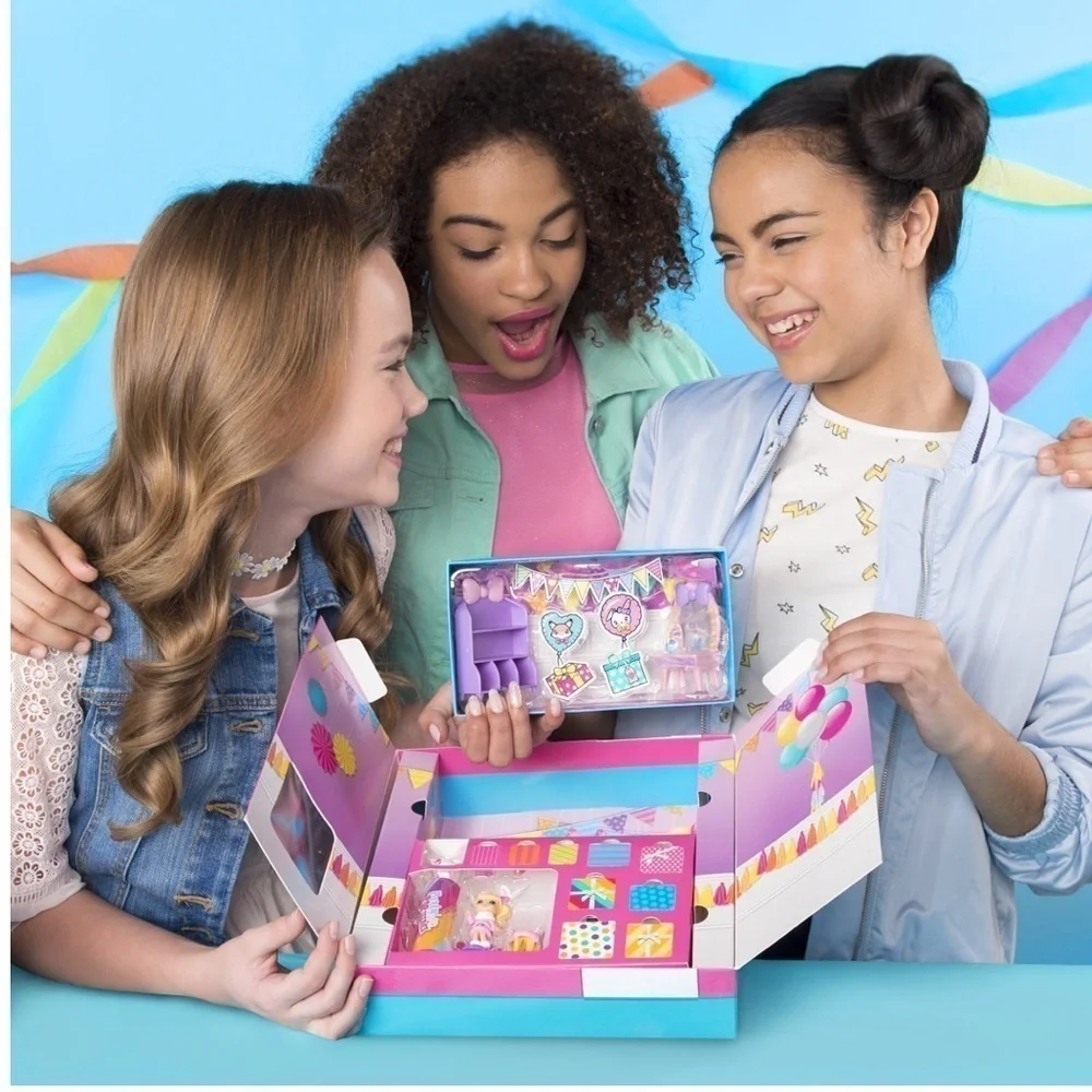 Brand New Party Popteenies Party Surprise Box Playset Collectible Mini Doll